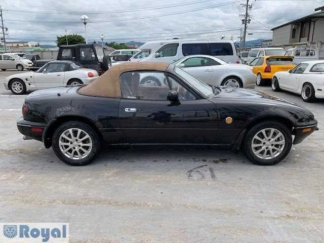 1995 Mazda Roadster (Eunos Roadster / MX-5) JDM car for sale — photo 6 of 25