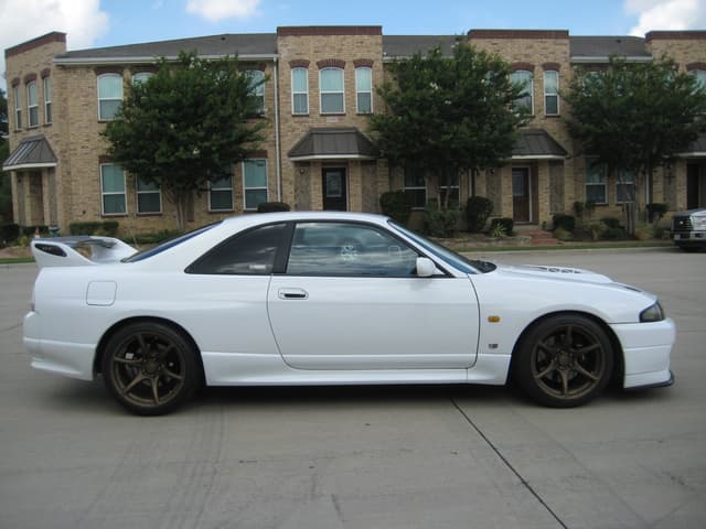 1995 Nissan Skyline JDM car for sale — photo 6 of 25