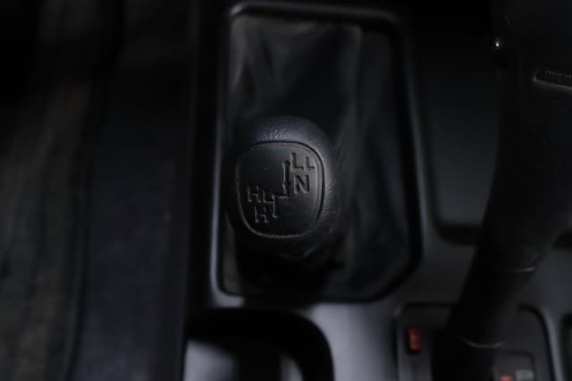 1999 Toyota Land Cruiser Prado JDM car for sale — photo 14 of 25