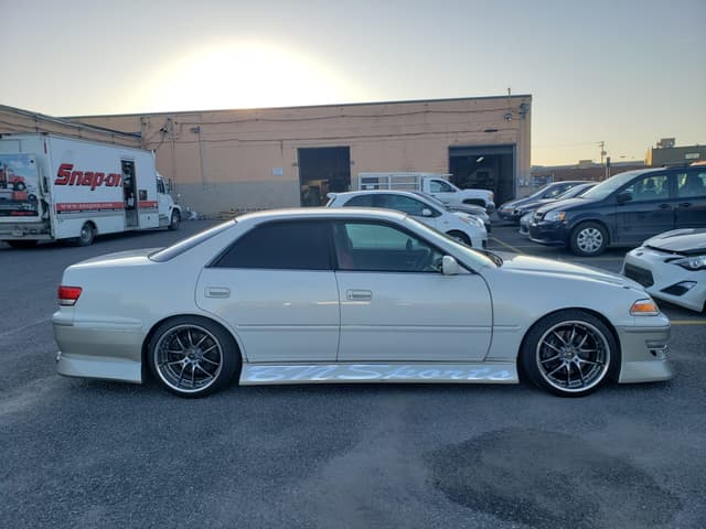 1997 Toyota Chaser JDM car for sale — photo 2 of 13