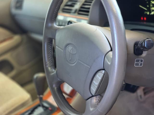 1999 Toyota Celsior JDM car for sale — photo 12 of 25