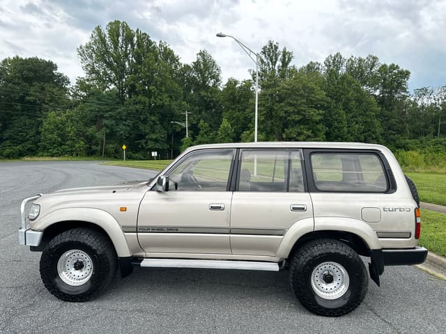 1991 Toyota Land Cruiser JDM car for sale — photo 3 of 20
