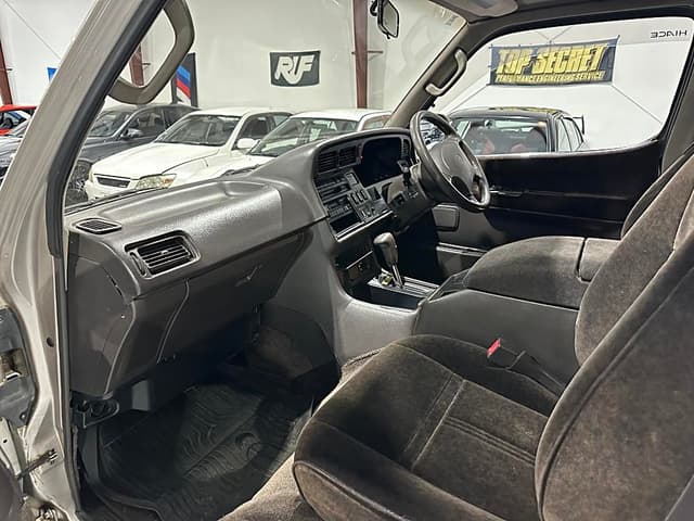 1994 Toyota HiAce JDM car for sale — photo 14 of 16
