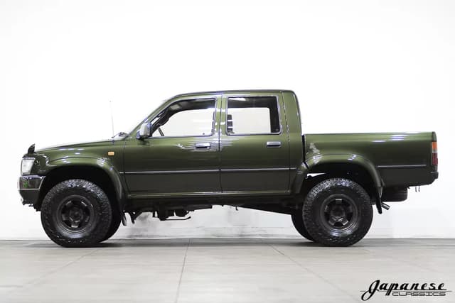 1996 Toyota Hilux JDM car for sale — photo 4 of 25