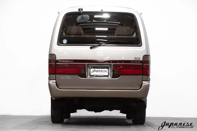 1995 Toyota HiAce JDM car for sale — photo 7 of 25