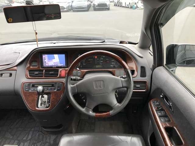 2000 Honda Odyssey JDM car for sale — photo 3 of 3