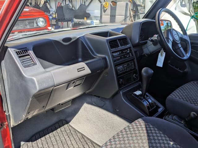 1994 Suzuki Jimny JDM car for sale — photo 10 of 24