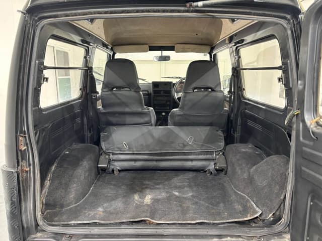 1994 Suzuki Jimny JDM car for sale — photo 21 of 25