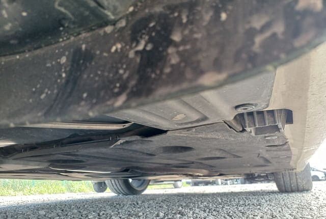 2011 Bmw 3 Series JDM car for sale — photo 22 of 25