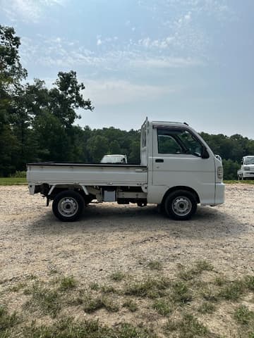 1999 Daihatsu Hijet JDM car for sale — photo 6 of 23