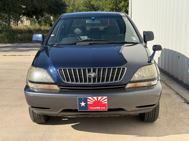 1998 Toyota Harrier JDM car for sale — photo 7 of 21