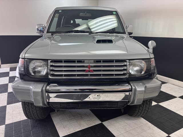 1997 Mitsubishi Pajero JDM car for sale — photo 21 of 25
