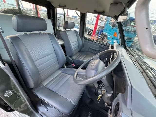 2001 Toyota Land Cruiser JDM car for sale — photo 8 of 25