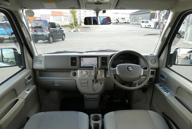 2011 Suzuki Every JDM car for sale — photo 9 of 25