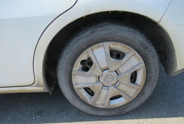 2011 Honda Fit JDM car for sale — photo 10 of 25