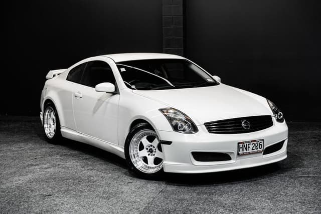 2005 Nissan Skyline JDM car for sale — photo 10 of 17