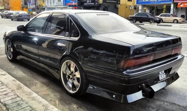 1994 Nissan Cefiro JDM car for sale — photo 4 of 7
