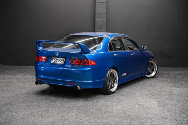 2004 Honda Accord JDM car for sale — photo 12 of 20