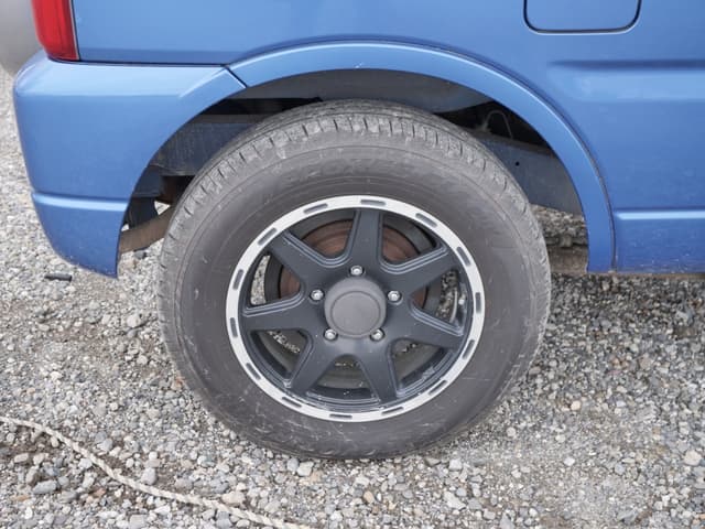 2002 Suzuki Jimny JDM car for sale — photo 21 of 25