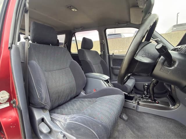 1995 Toyota Hilux Surf JDM car for sale — photo 9 of 19
