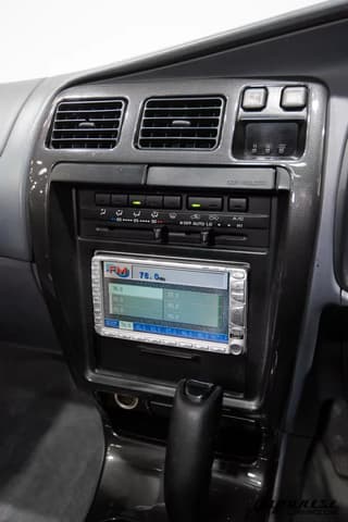 1997 Toyota Hilux Surf JDM car for sale — photo 11 of 25