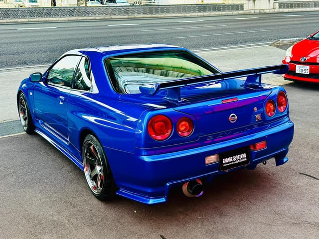 2001 Nissan Skyline JDM car for sale — photo 16 of 25