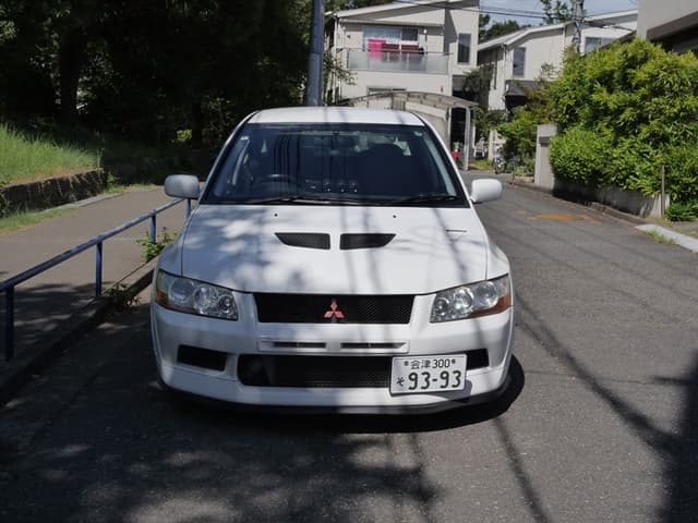 2001 Mitsubishi Lancer Evolution JDM car for sale — photo 2 of 25