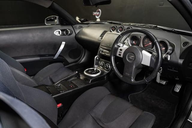 2004 Nissan Fairlady Z JDM car for sale — photo 17 of 17