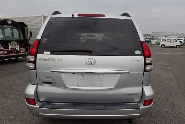 2007 Toyota Land Cruiser Prado JDM car for sale — photo 4 of 25