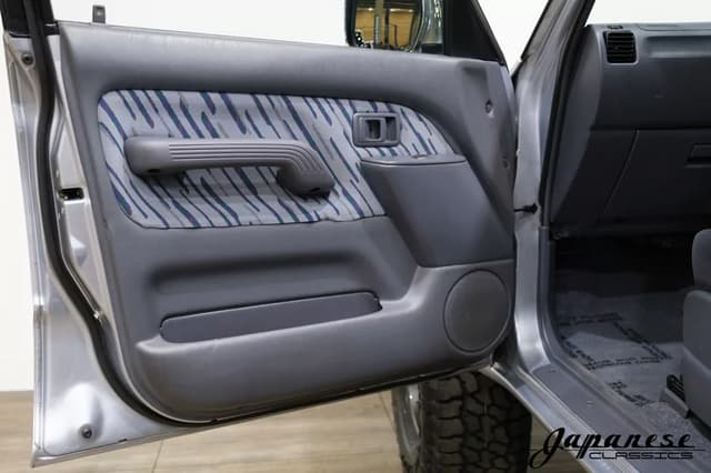 1996 Toyota Land Cruiser Prado JDM car for sale — photo 20 of 25