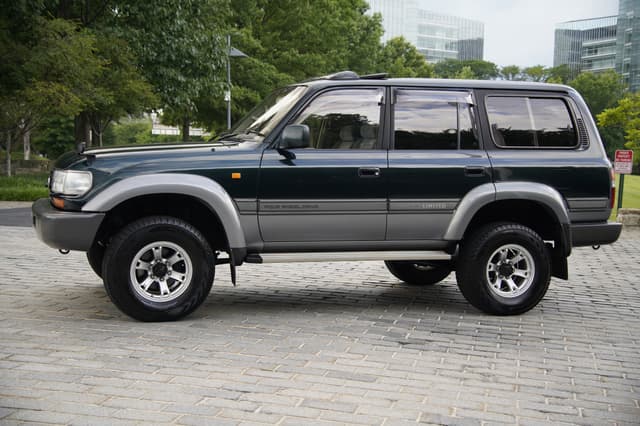 1996 Toyota Land Cruiser JDM car for sale — photo 2 of 10