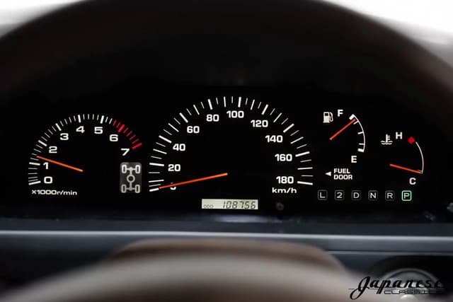 1999 Toyota Hilux JDM car for sale — photo 13 of 25