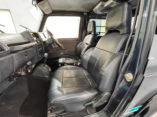 1994 Suzuki Jimny JDM car for sale — photo 10 of 25