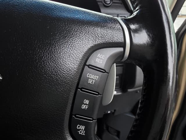 2009 Mitsubishi Delica JDM car for sale — photo 8 of 10