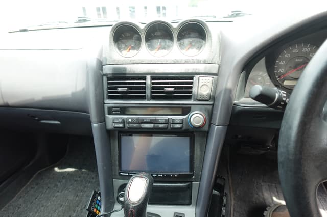 1998 Nissan Skyline JDM car for sale — photo 10 of 15