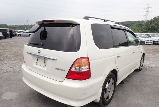 2000 Honda Odyssey JDM car for sale — photo 5 of 25