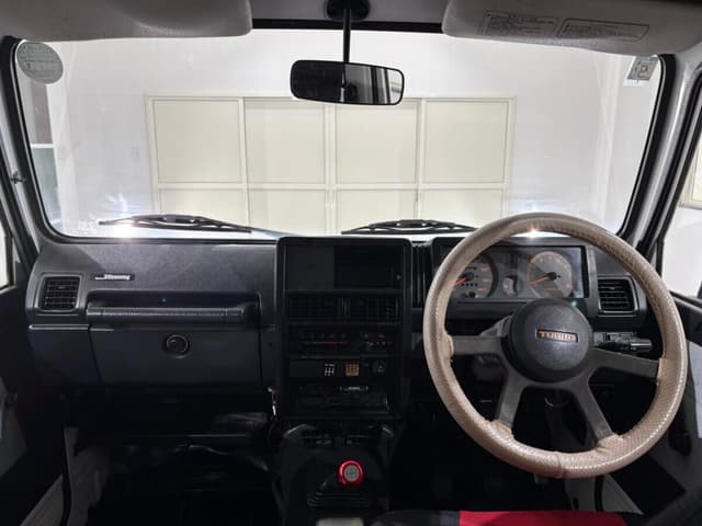 1989 Suzuki Jimny JDM car for sale — photo 8 of 25