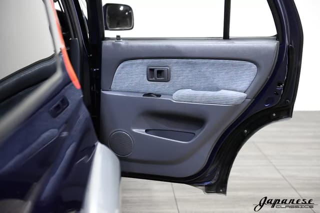 1997 Toyota Hilux JDM car for sale — photo 21 of 25