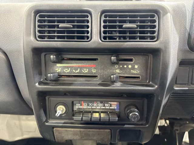 1993 Daihatsu Hijet JDM car for sale — photo 10 of 23