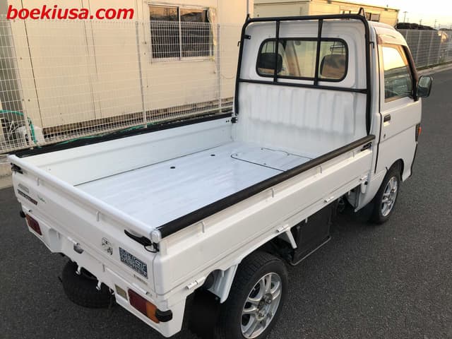 1996 Daihatsu Hijet JDM car for sale — photo 4 of 20