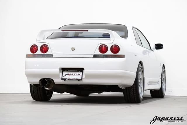 1997 Nissan Skyline JDM car for sale — photo 6 of 25