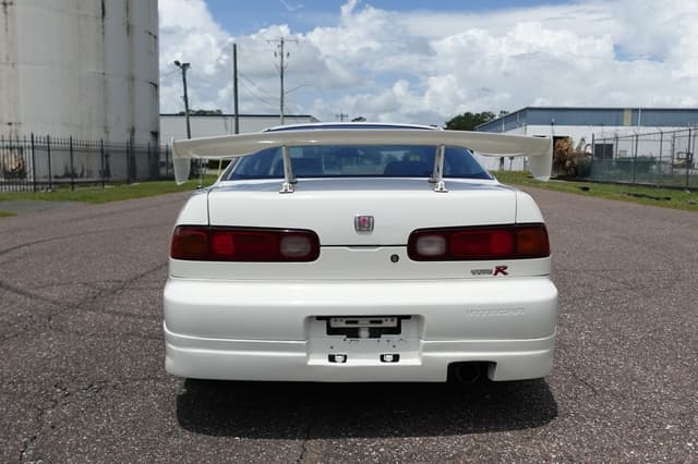 1997 Honda Integra JDM car for sale — photo 8 of 18