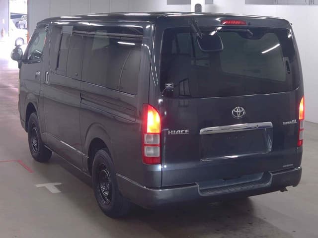 2007 Toyota HiAce JDM car for sale — photo 3 of 6