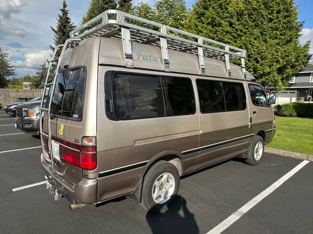 1995 Mitsubishi Minicab JDM car for sale — photo 4 of 10