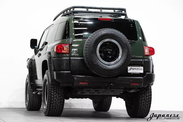 2011 Toyota Fj Cruiser JDM car for sale — photo 8 of 25