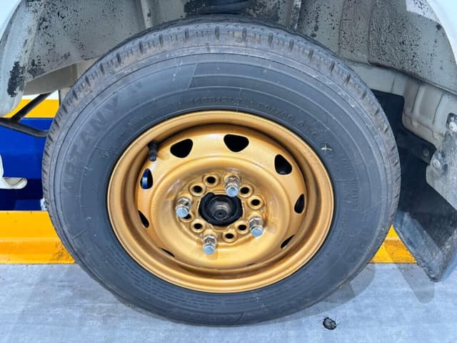 1994 Suzuki Carry JDM car for sale — photo 18 of 25