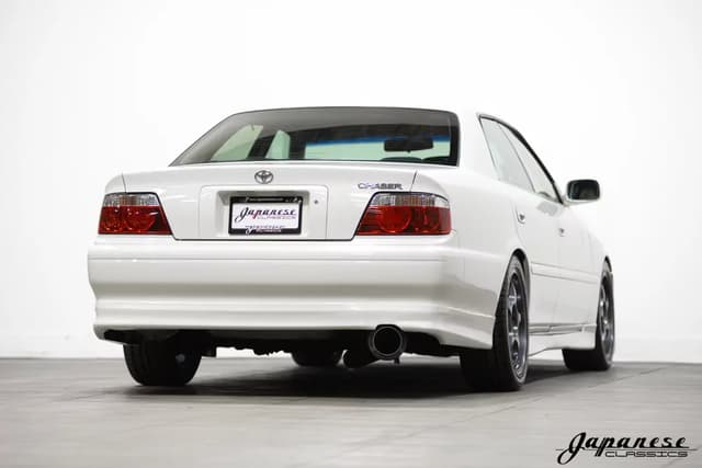 1999 Toyota Chaser JDM car for sale — photo 8 of 25