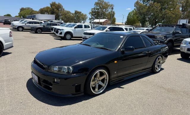 1999 Nissan Skyline JDM car for sale — photo 7 of 20