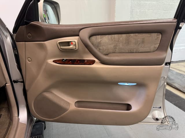 1998 Toyota Land Cruiser JDM car for sale — photo 23 of 25