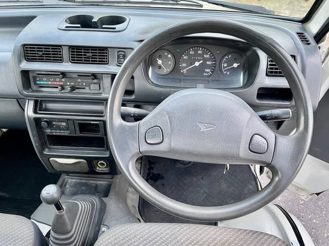 1999 Daihatsu Hijet JDM car for sale — photo 16 of 25